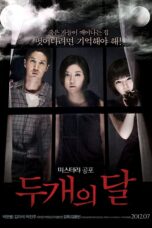 Nonton film Streaming Two Moons (2012) subtitle Bahasa Indonesia