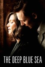 Nonton film Streaming The Deep Blue Sea (2011) subtitle Bahasa Indonesia