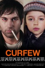 Nonton film Streaming Curfew (2012) subtitle Bahasa Indonesia